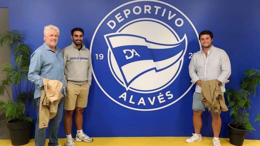 El Alavés y el Laredo estrechan lazos