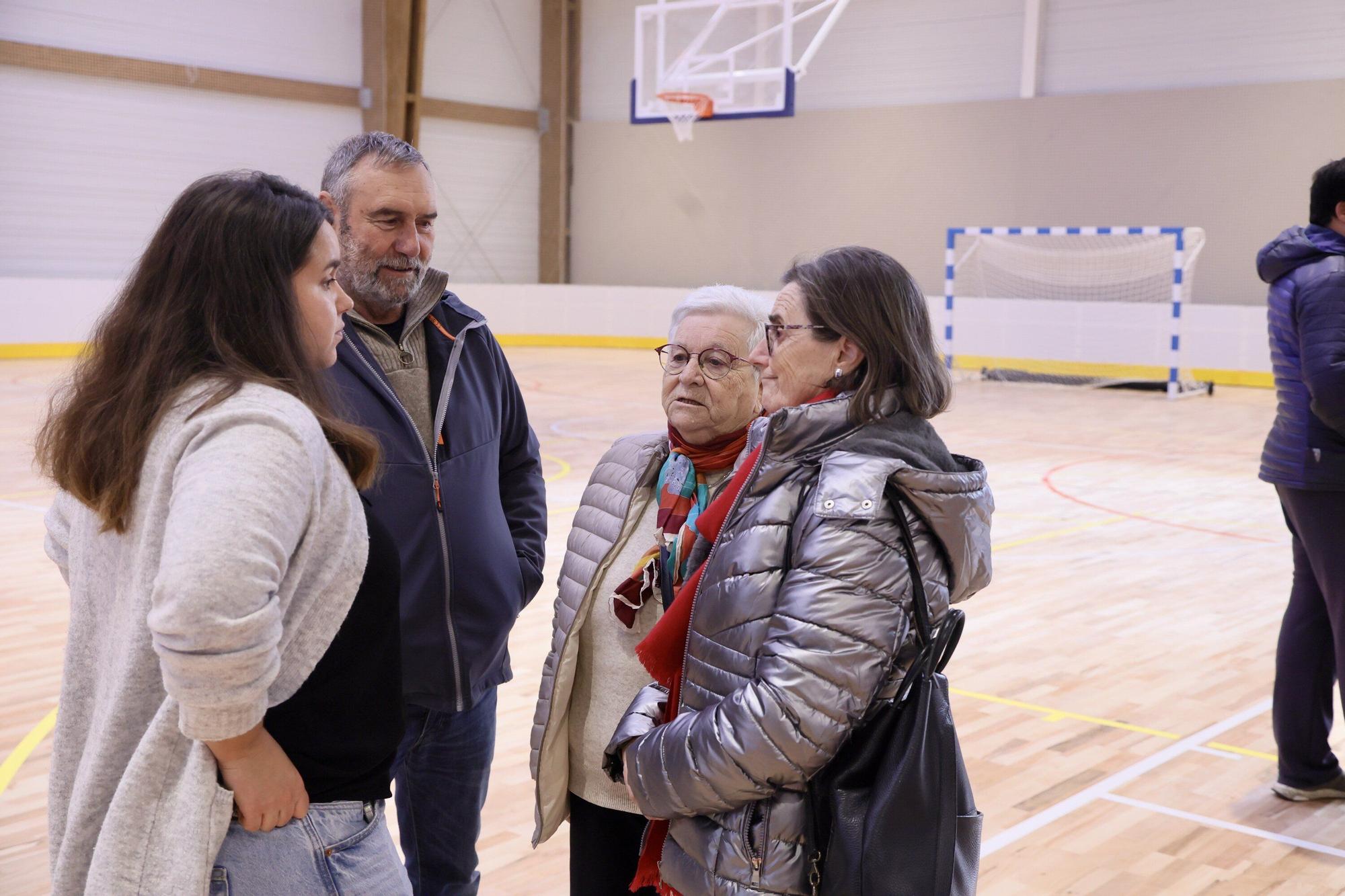 En imágenes: Así ha quedado el polideportivo y el frontón de Agurain tras la reforma
