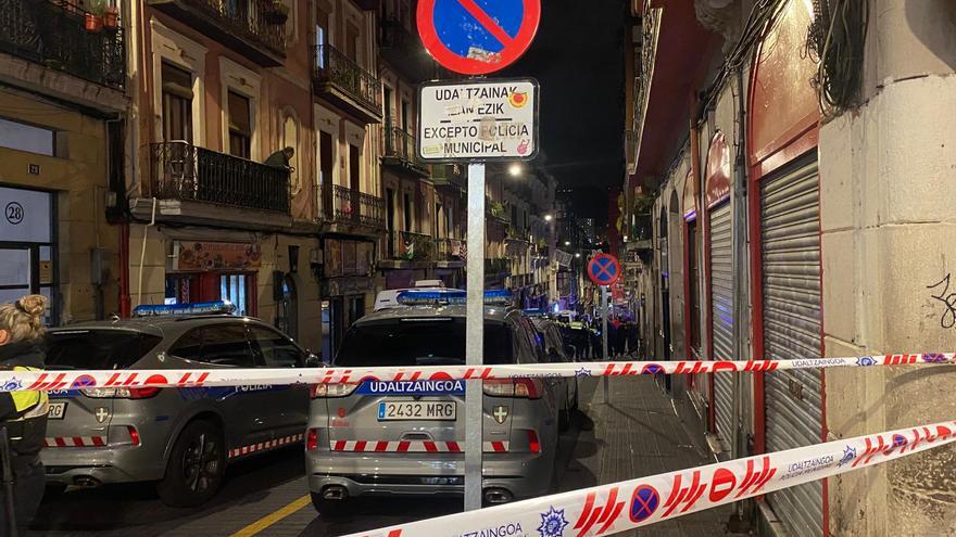 Tres detenidos y 35 identificados en un dispositivo contra el menudeo de drogas en Bilbao