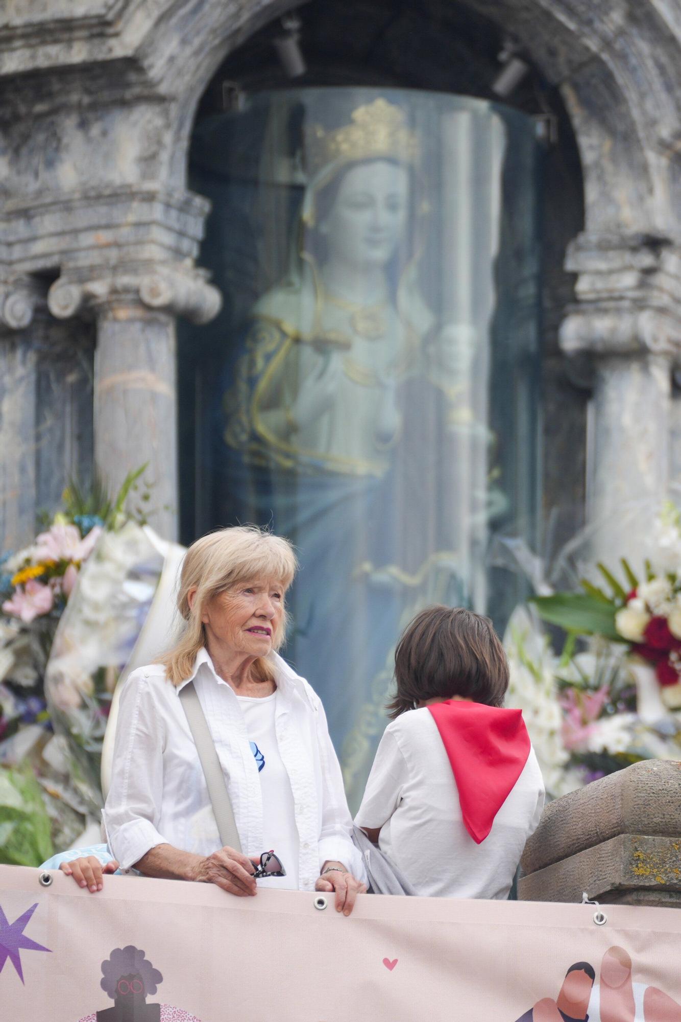 Ambiente en Vitoria el día de la Virgen Blanca