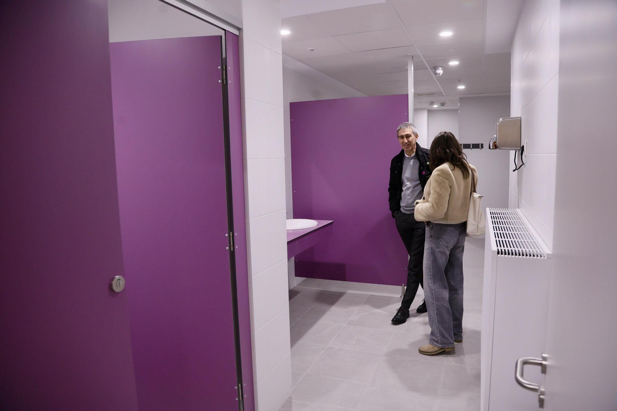 En imágenes: Así ha quedado el polideportivo y el frontón de Agurain tras la reforma