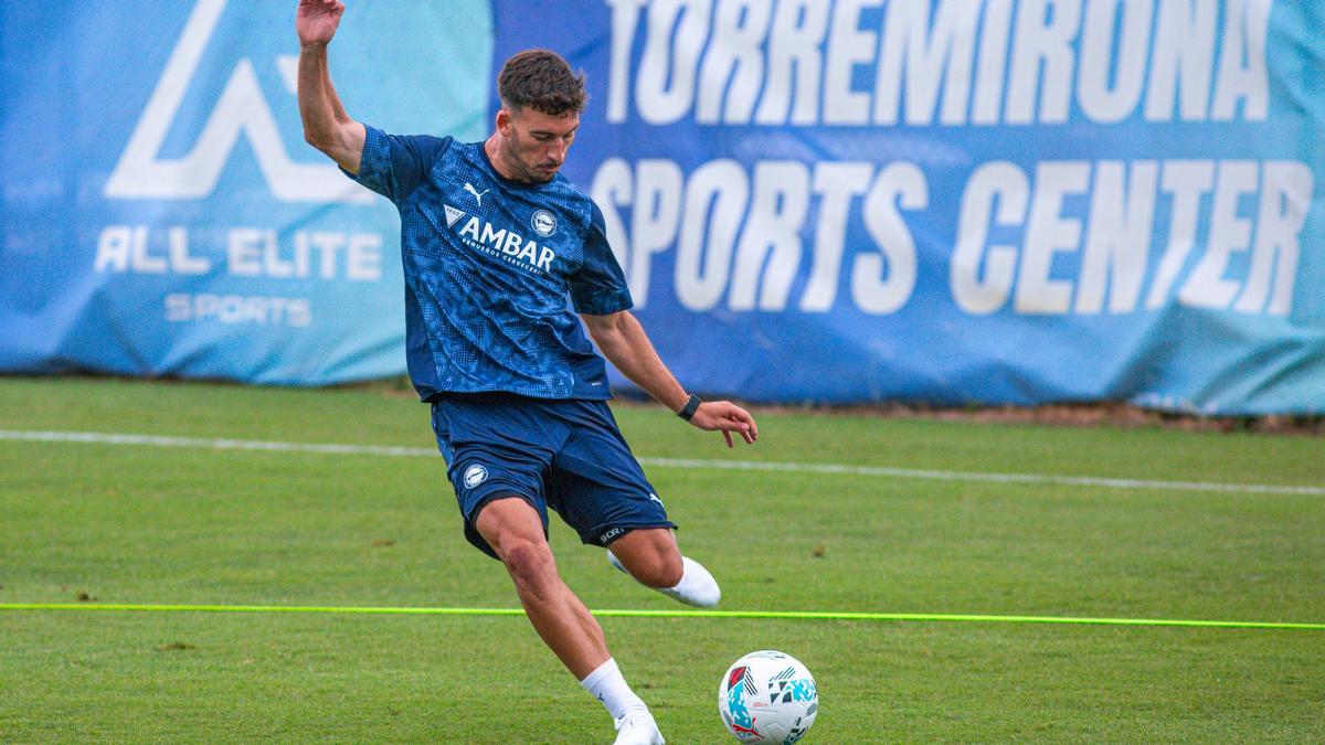 Víctor Parada, con el Alavés.