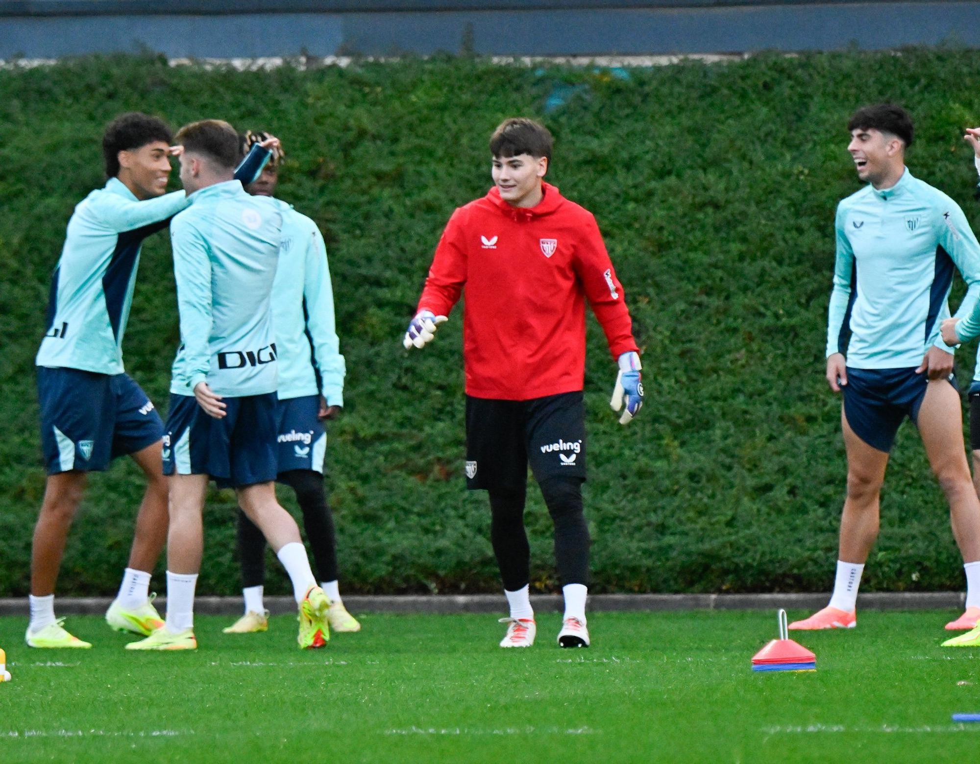 En imágenes: Nico Williams y Sancet apuntan al Barcelona