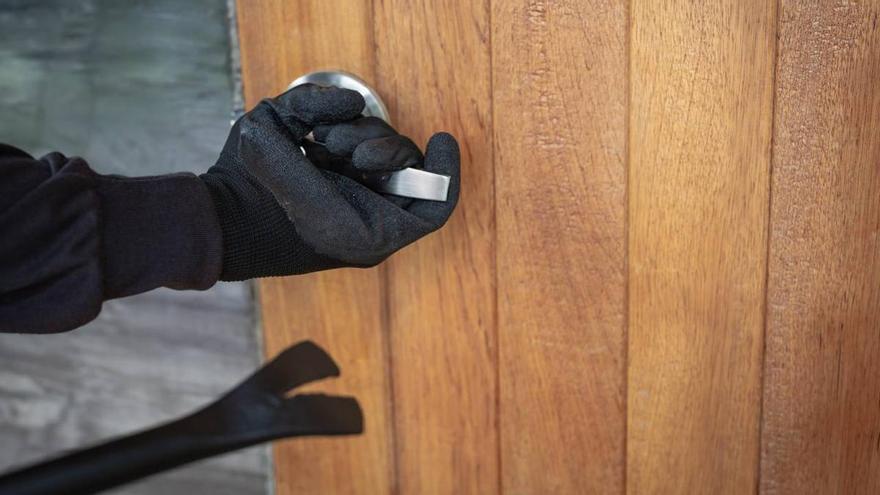 Adiós a volver a sentirte inseguro en casa: Amazon tiene solución más asequible y efectiva
