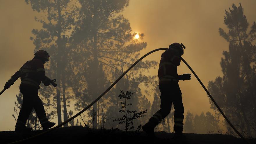Portugal declara por primera vez el estado de contingencia ante los incendios forestales
