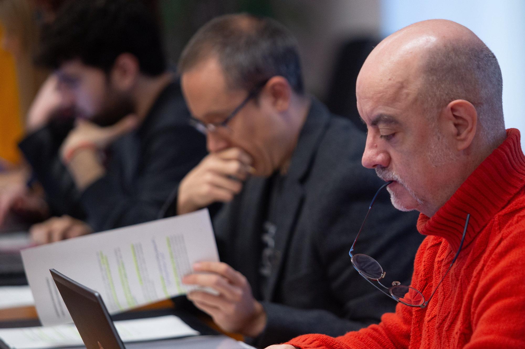 Fotos de la comisión de Economía y Hacienda