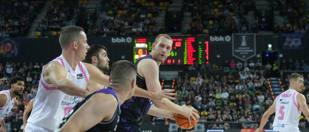 El Surne Bilbao-Gran Canaria, en imágenes