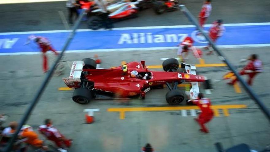 Alonso rueda en Monza