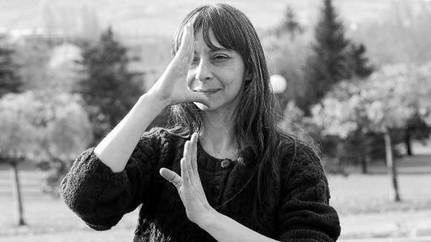 ‘Trasunto #2’ une hoy en el MUN poesía, danza y lenguaje de signos