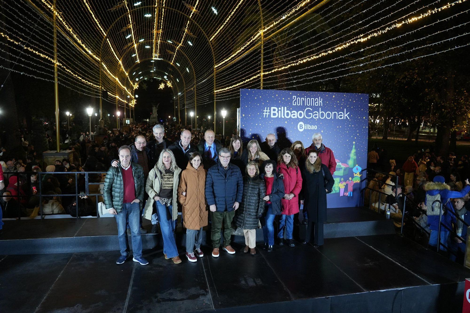 En imágenes: la Navidad ya luce en Bilbao