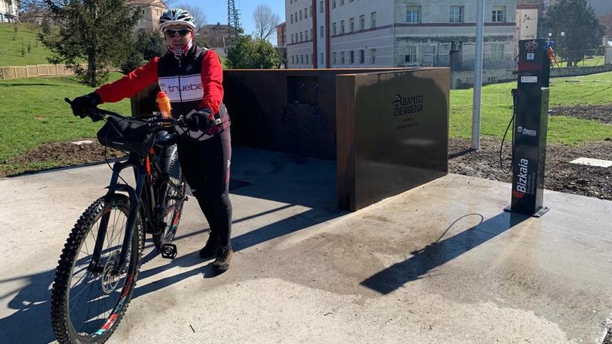 Bizkaia alcanza los 110 puntos públicos para arreglar bicicletas