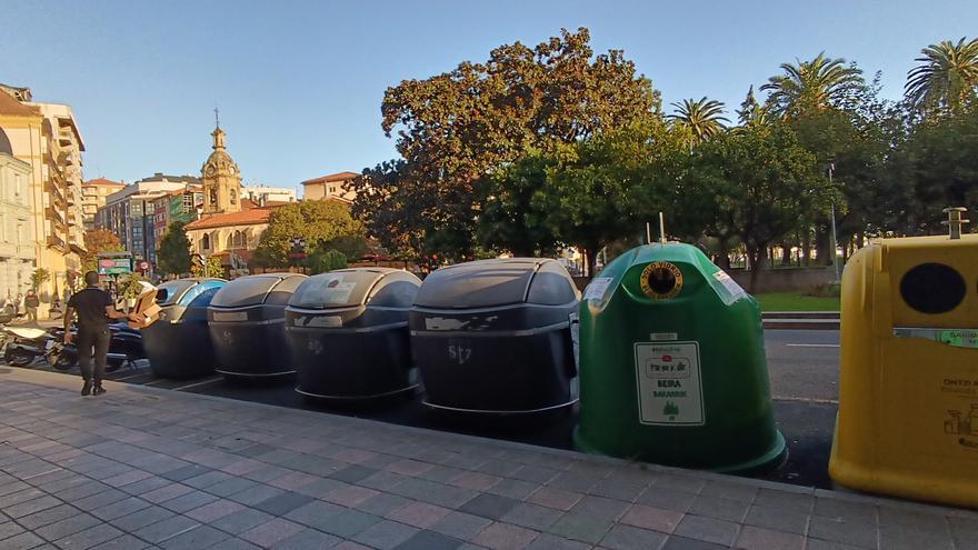 Las bonificaciones suavizan la subida de la tasa de basuras en Santurtzi