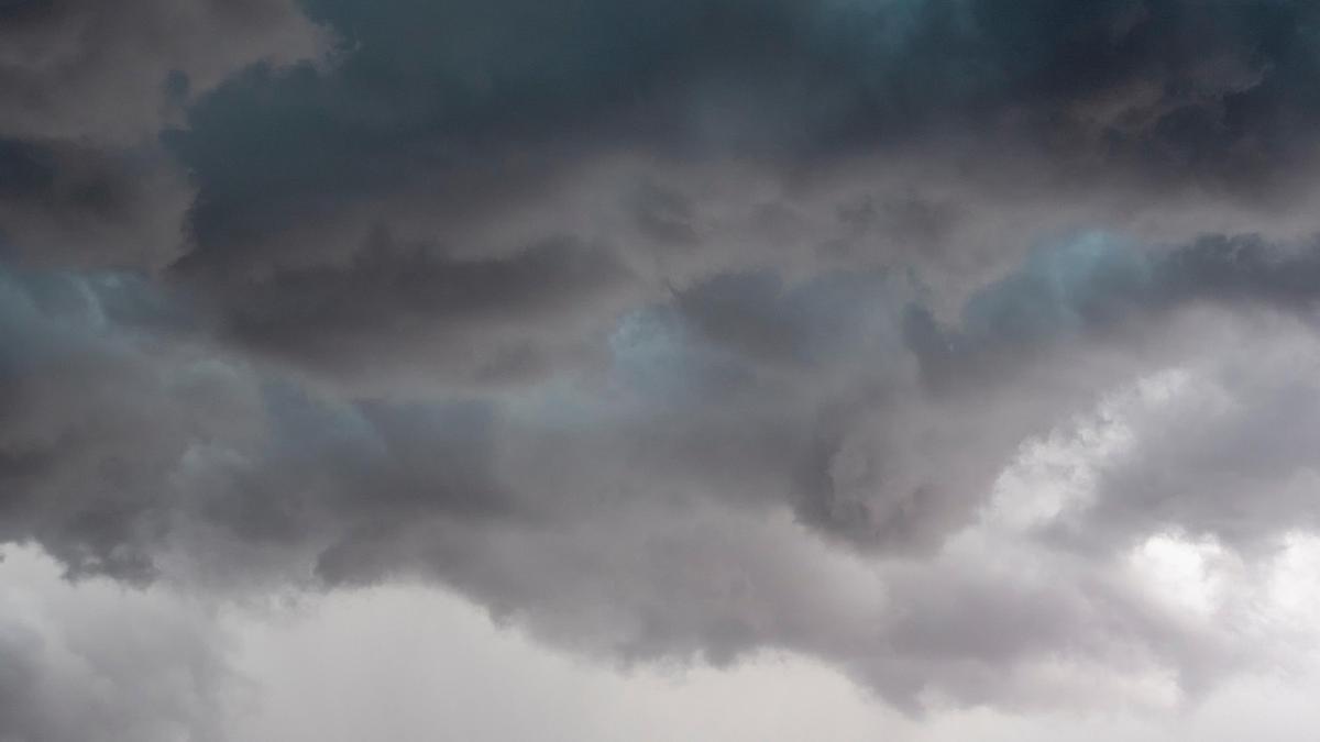 Imagen de recurso de cielo nuboso.