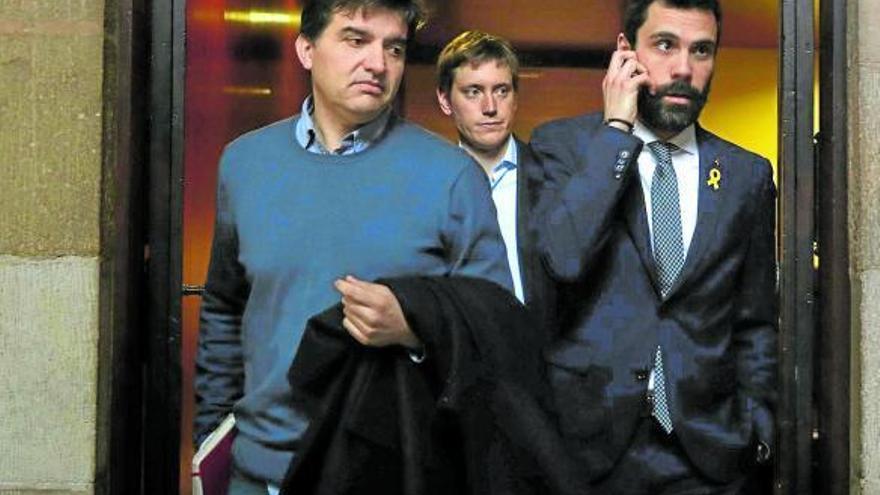 ERC llama a obedecer al Govern, no al Gobierno, en la salida de los niños