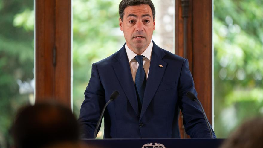 Pradales augura que la moción de censura de Feijóo no tendrá recorrido con Vox "en la ecuación"