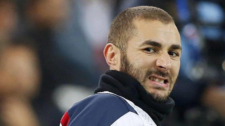 La Federación Francesa de Fútbol suspende a Benzema en la Selección