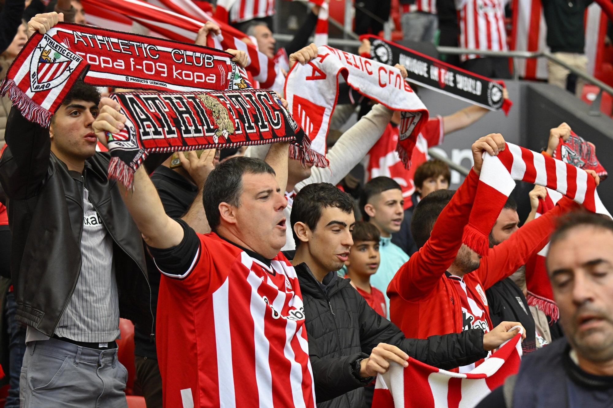 En imágenes: ¿Has estado en San Mamés viendo el Athletic-Real Oviedo? Búscate en nuestra galería
