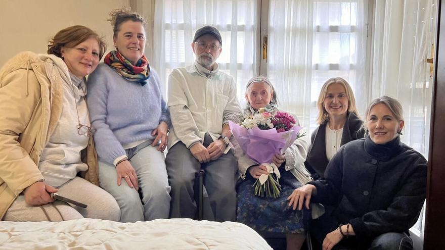 Beasain celebra los 101 años de Dionisia Larrea