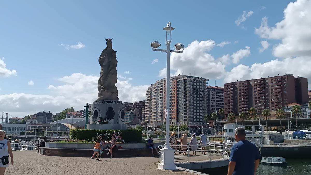 La escultura de la Virgen del Carmen cumple 75 años y tardó dos en hacerse.