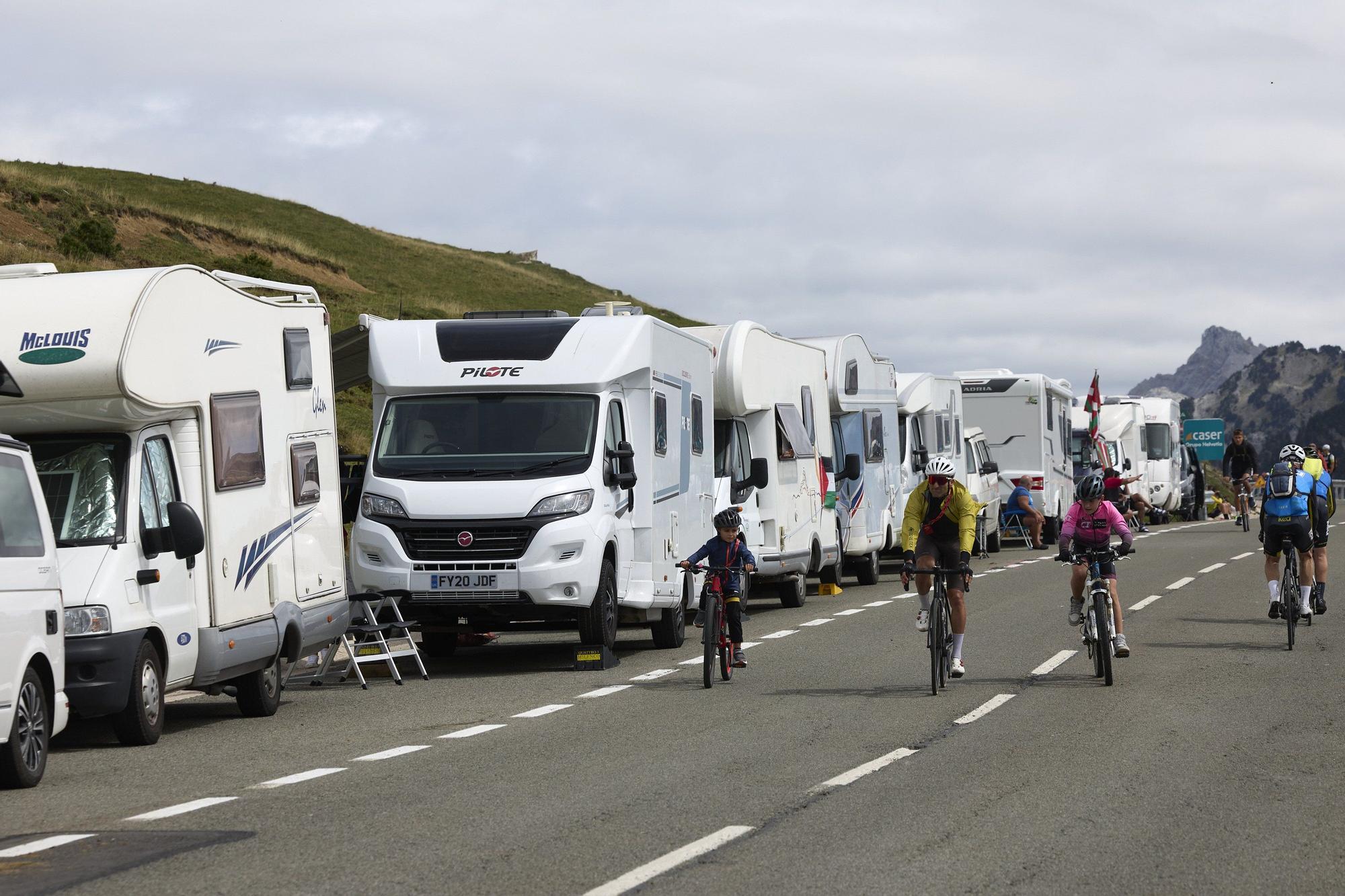 Fotos de la etapa navarra de La Vuelta 25 entre Sendaviva y Larra - Belagua