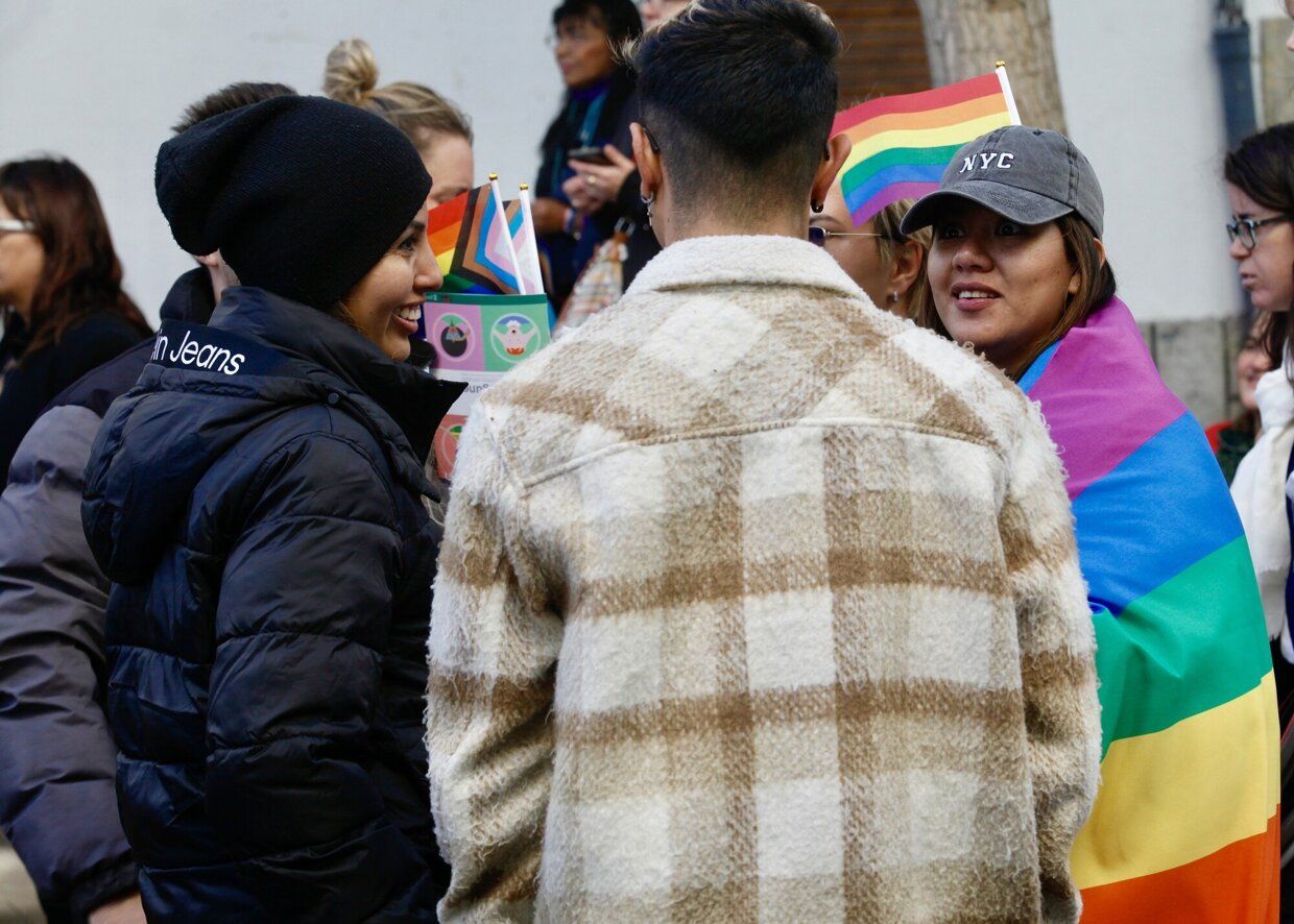 En imágenes: éxito absoluto en la fiesta contra de la LGTBIfobia de la zona Gorbea de Vitoria