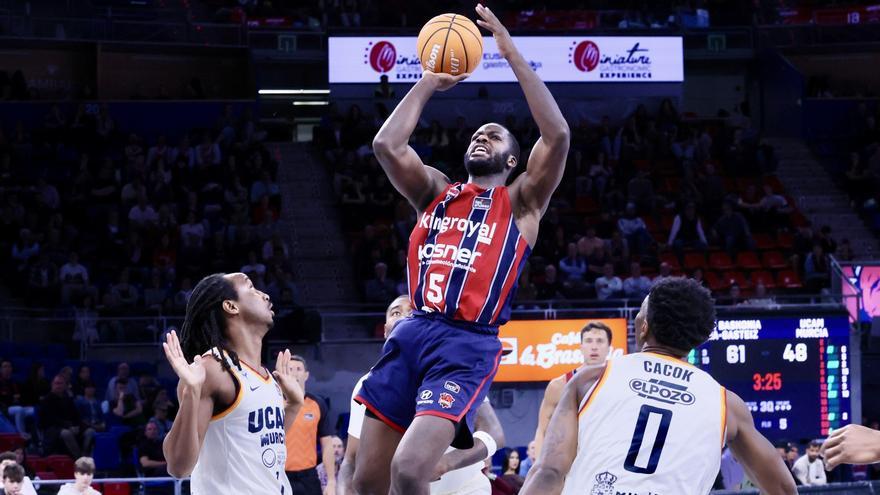 Doble botín para el Baskonia ante el UCAM