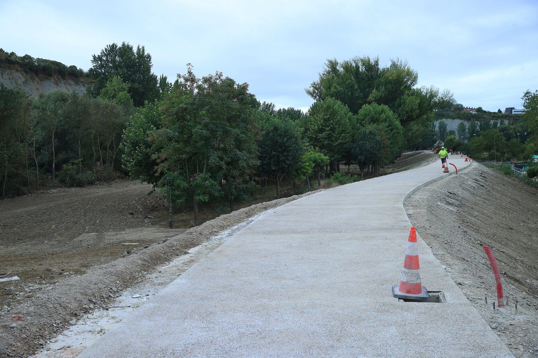 Fotos de la visita a las obras del parque de la Nopalera de Burlada