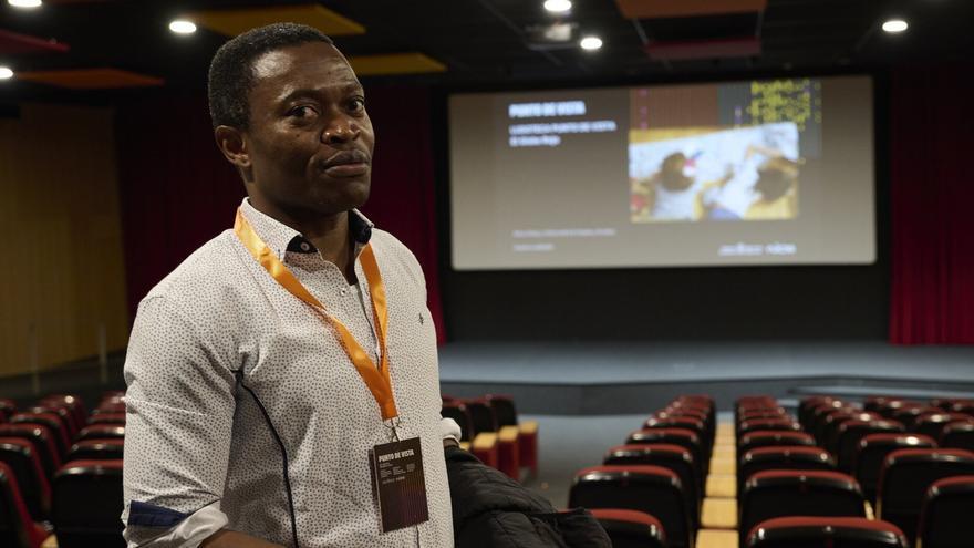 'Les Voyageurs': cuando el destino es una vida mejor