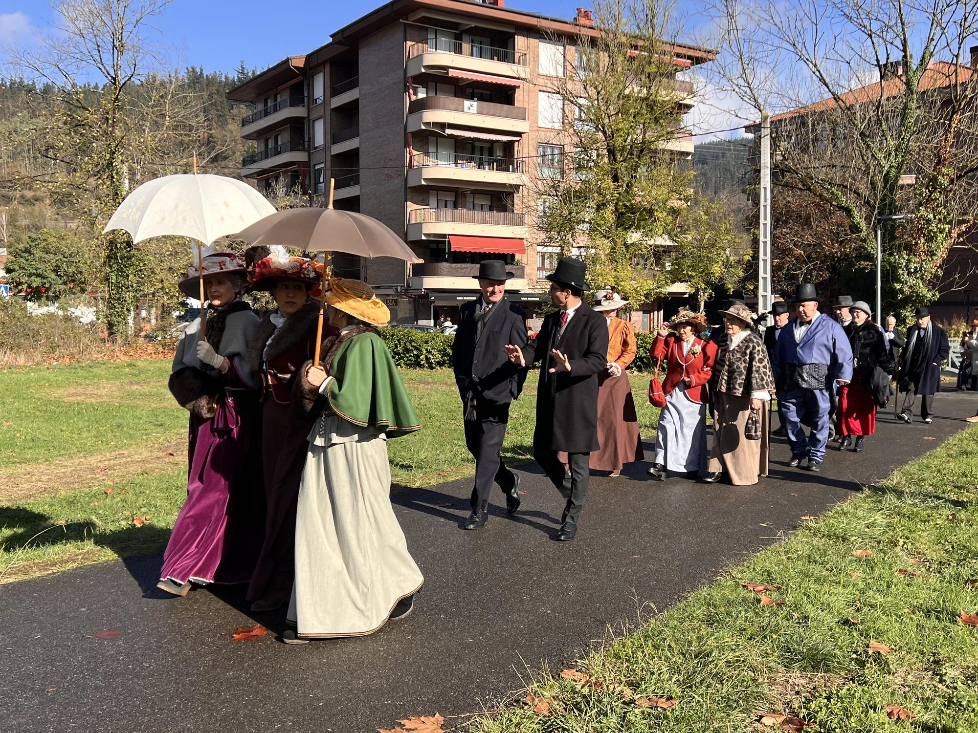 Ormaiztegiko XIX. mendeko Eleganteen Bilkura, iruditan