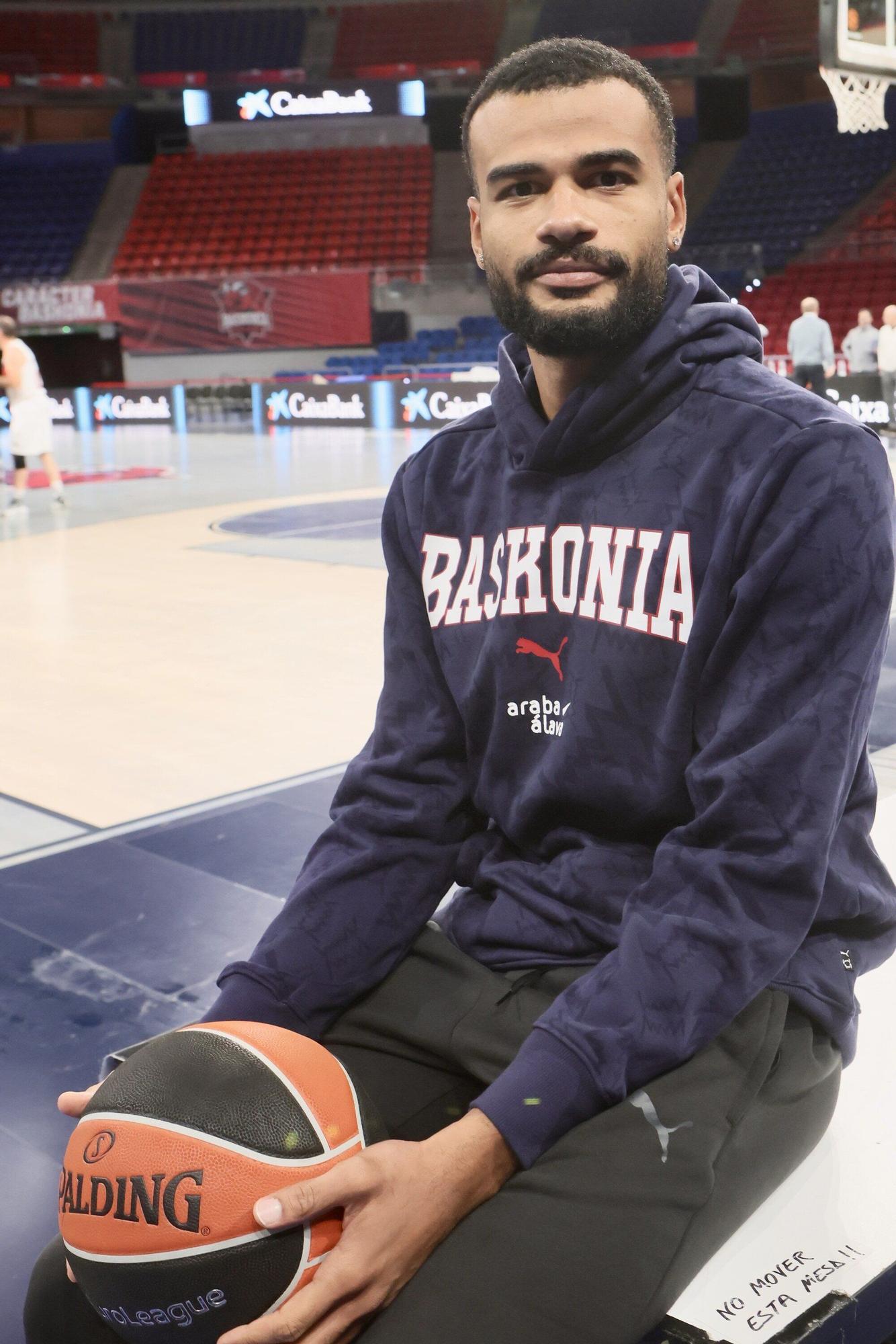 Timothé Luwawu-Cabarrot posa durante la entrevista para DNA