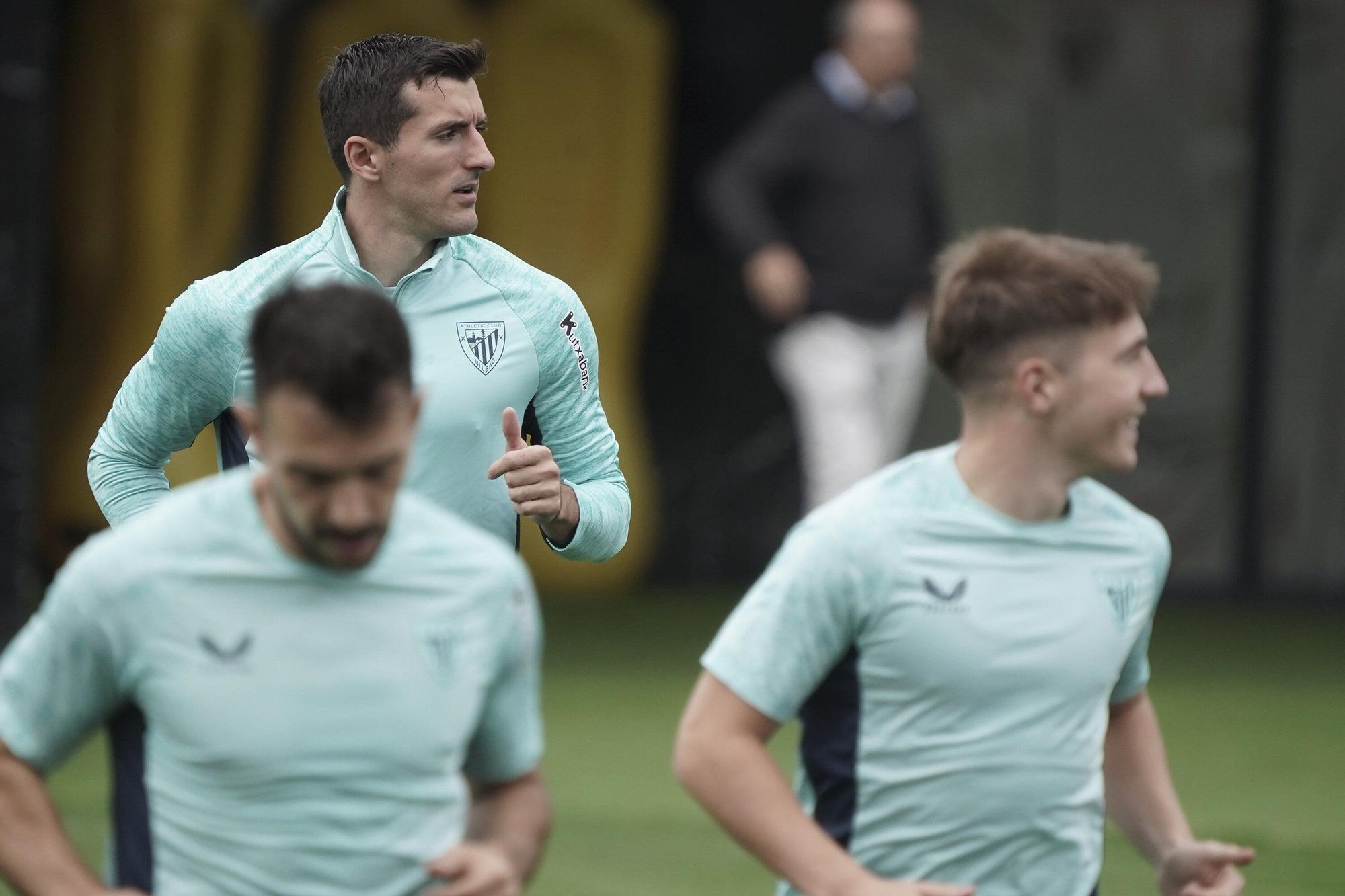 En imágenes: el Athletic entrena en Lezama con la vista puesta en el Alavés