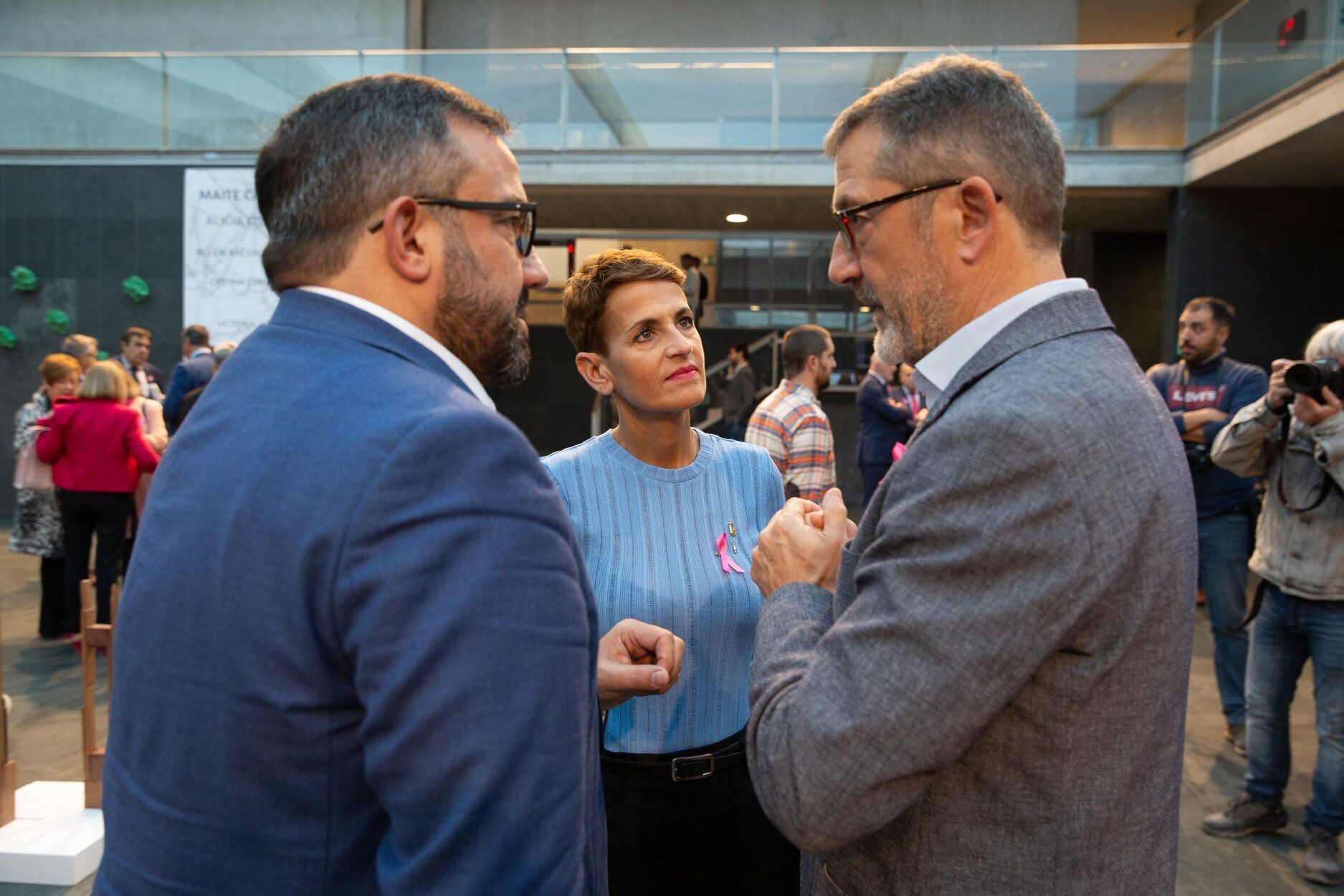 Fotos del pleno del Parlamento de Navarra de este jueves