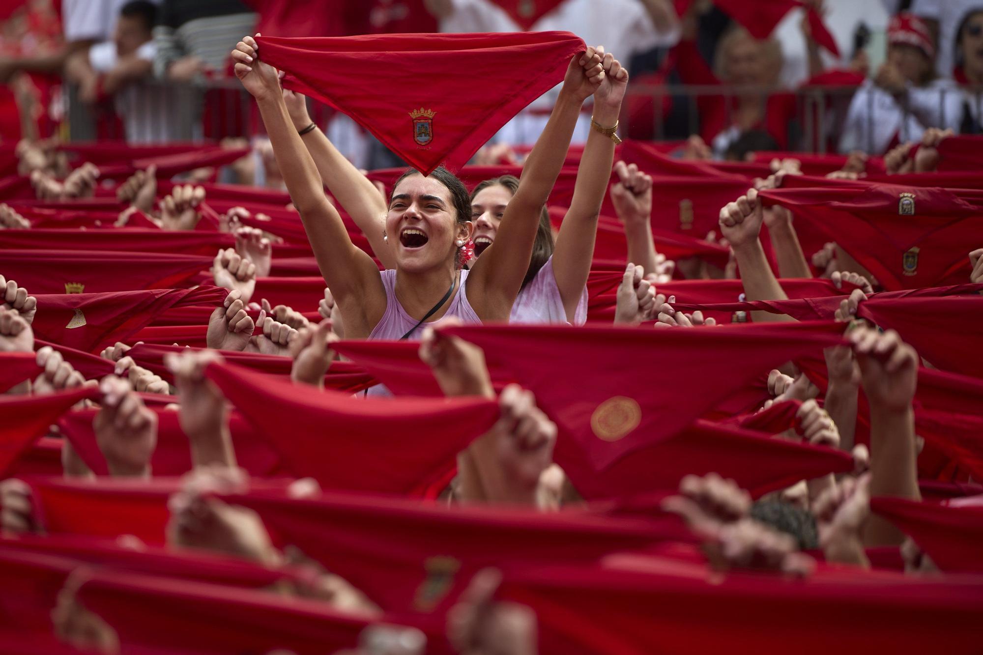 Fotos del cohete de las fiestas de Tudela 2025