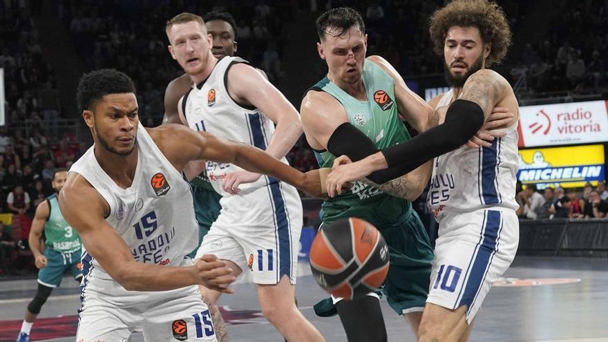 No hay dolor para Kurucs en la zona