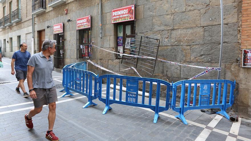 Dos mujeres continúan en la UCI tras el atropello de Navarrería y otras dos ya han recibido el alta