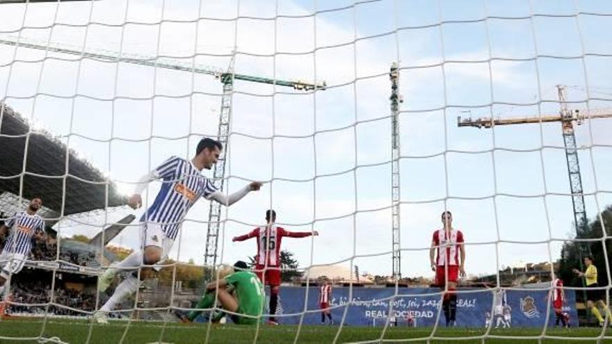 Alguacil se estrena con goleada en Anoeta