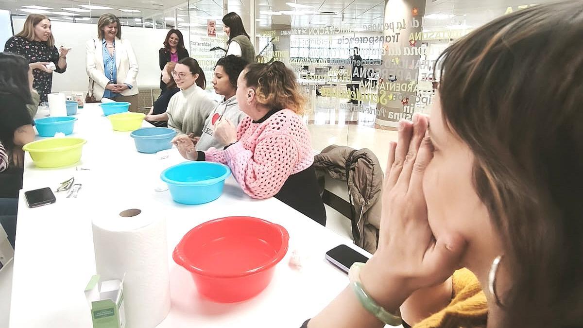 Tejiendo redes de comunidad y apoyo mutuo.