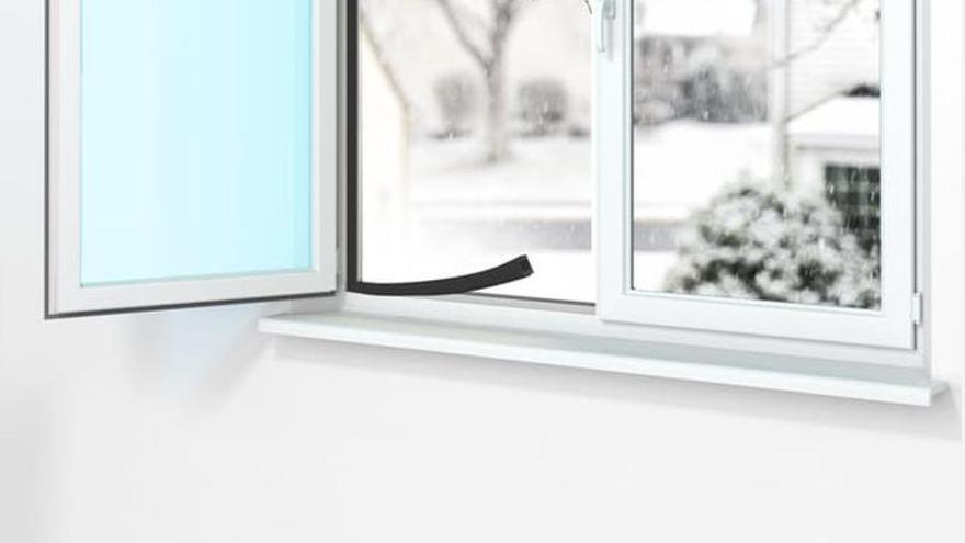 Vista del burlete negro de termoplástico de Leroy Merlin