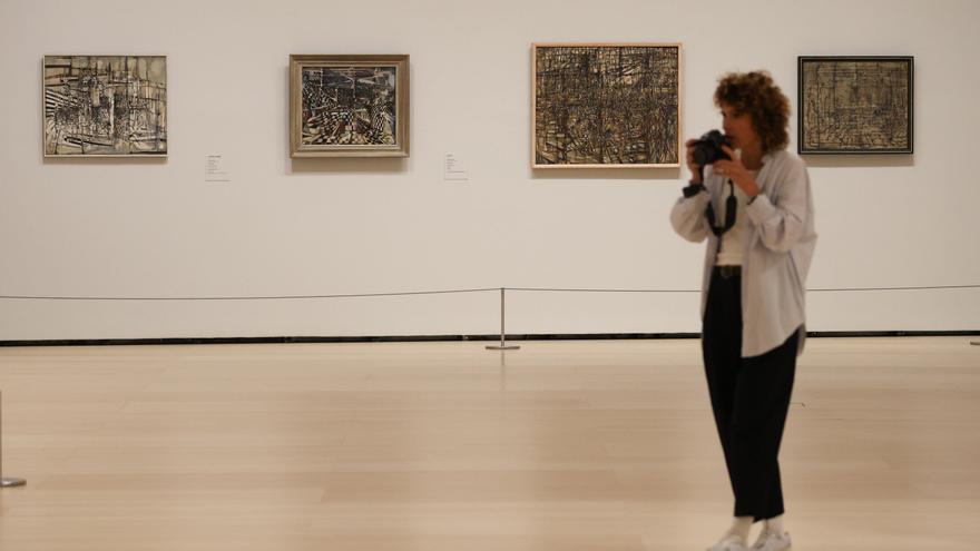 En imágenes: Los ritmos cromáticos y las perspectivas fragmentadas de Maria Helena Vieira da Silva llegan al Museo Guggenheim