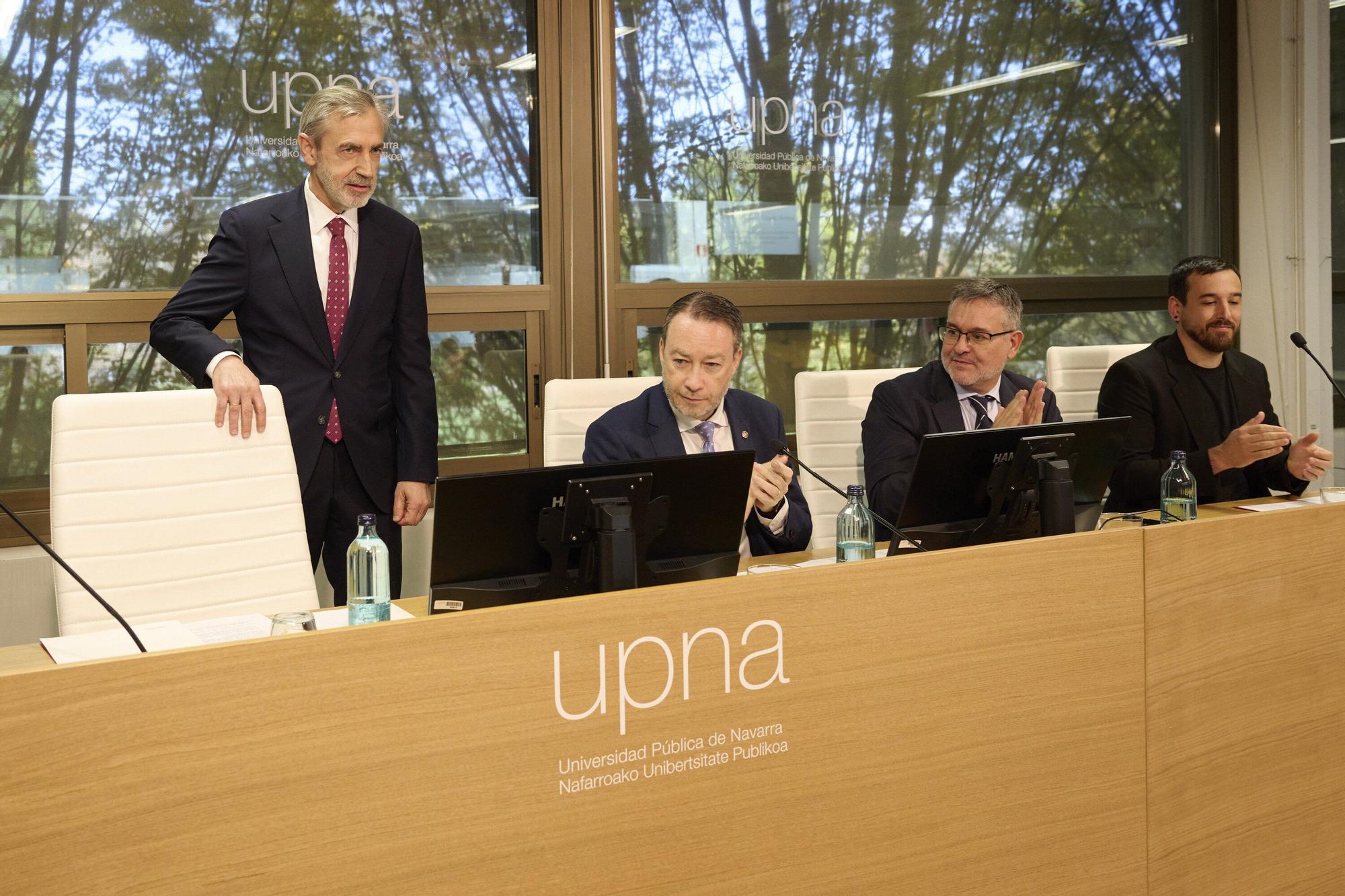 Fotos de la toma de posesión de Francisco Javier Santiago Marcos como nuevo presidente del Consejo Social de la UPNA