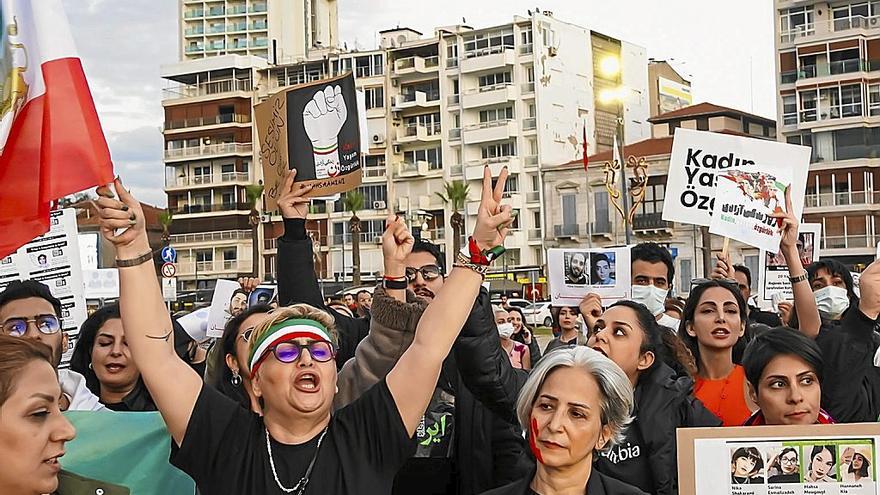 Violencia contra la mujer