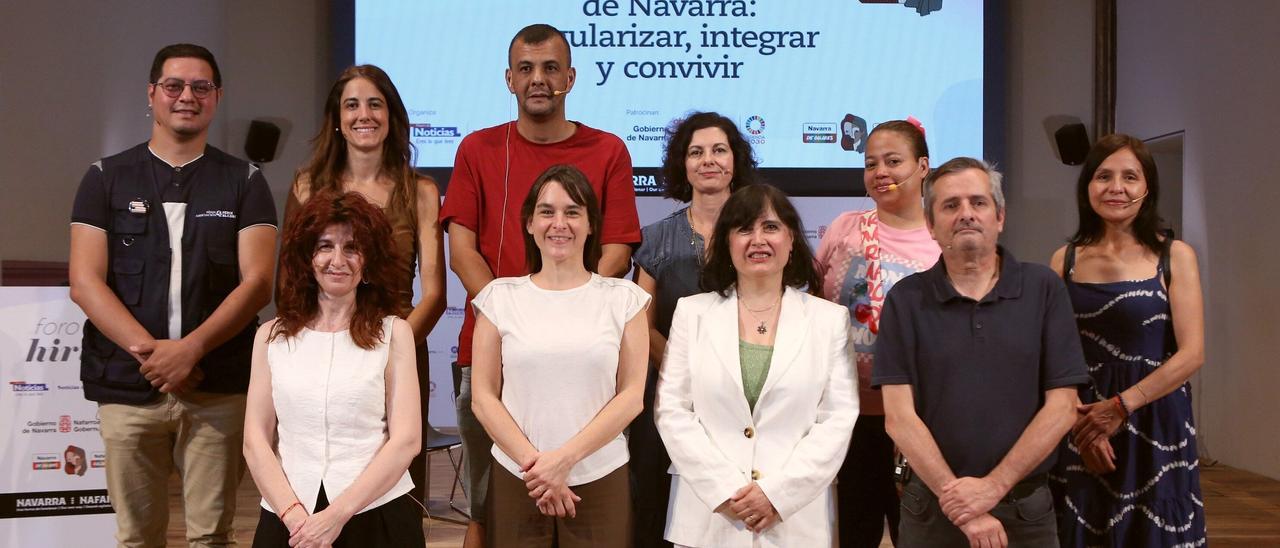 Fotos del foro Hiria sobre inmigración y el futuro de Navarra