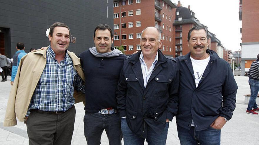 Carlos García, Óscar Marín, Imanol Agirre y Luis Martitegi, cuatro aficionados de largo recorrido.