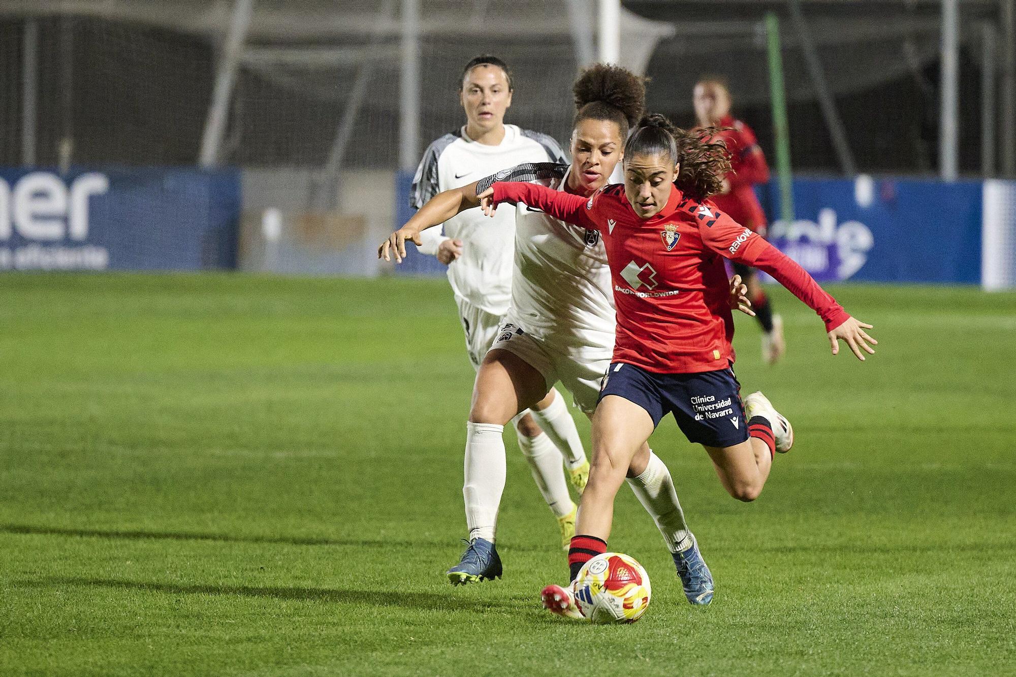Fotos del Osasuna Femenino-Badalona de Copa de la Reina