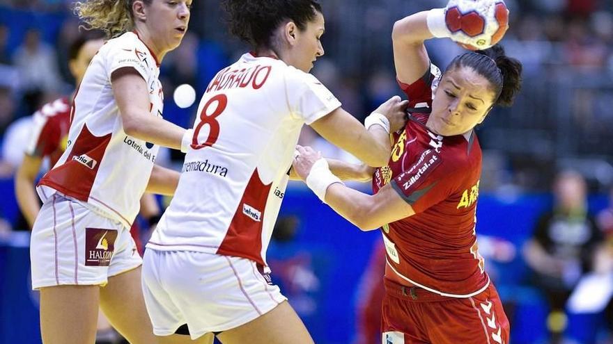 España comienza con mal pie ante Rumanía