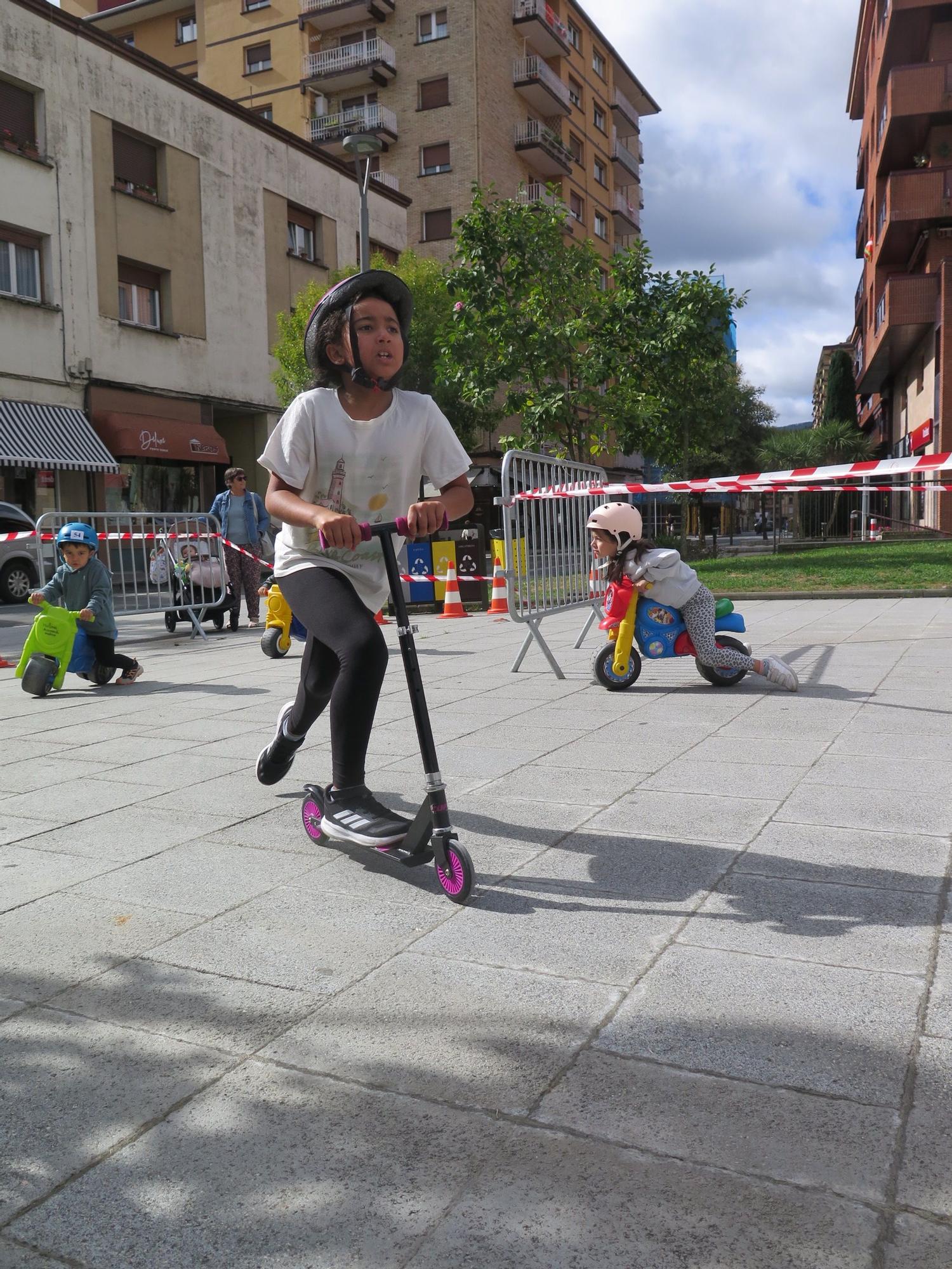 El Día de las Cuadrillas de fiestas de Urretxu, en imágenes