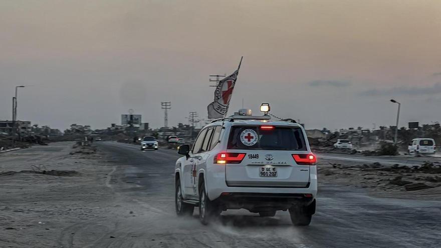 Las milicias de Hamás anuncian que entregarán este domingo los tres cadáveres de rehenes israelíes