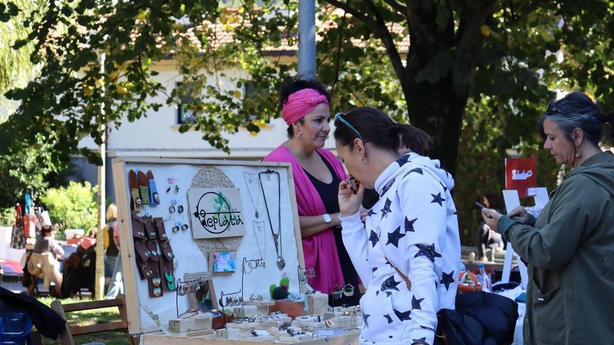 Lamiaena de Arrigorriaga abre curso con el mercado de mujeres creadoras