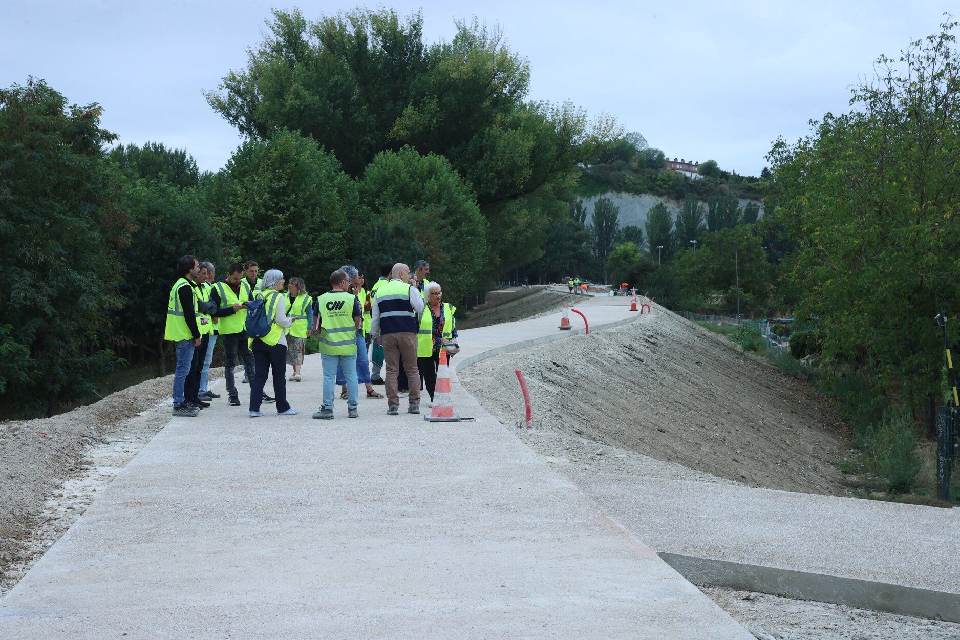 Fotos de la visita a las obras del parque de la Nopalera de Burlada