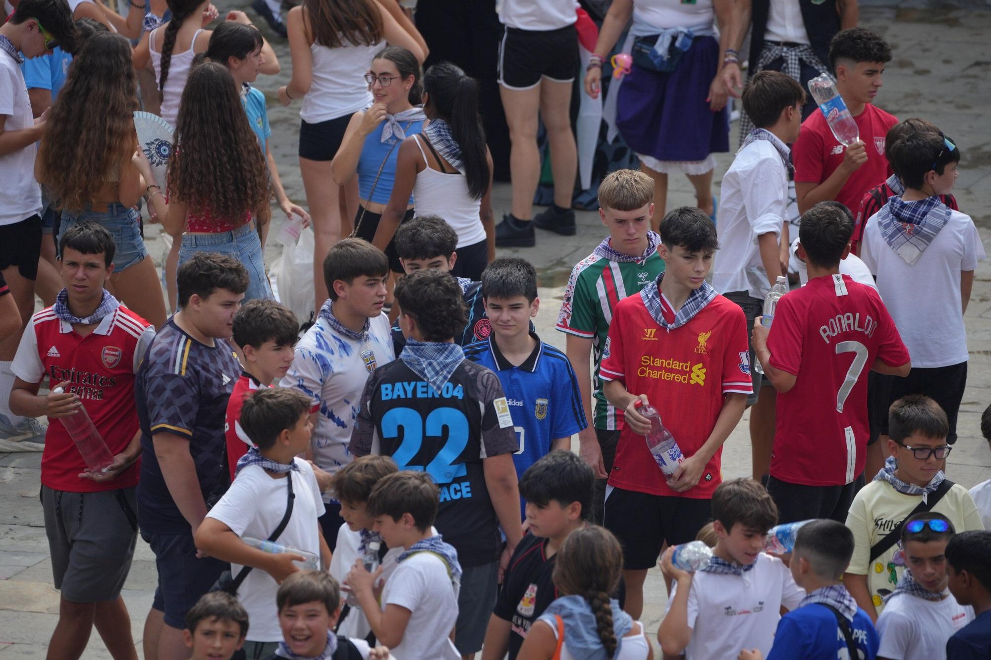 En imágenes: Llodio disfruta del Txupinazo